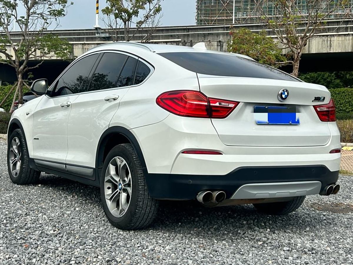 寶馬 寶馬X4  2014款 xDrive20i X設(shè)計(jì)套裝圖片