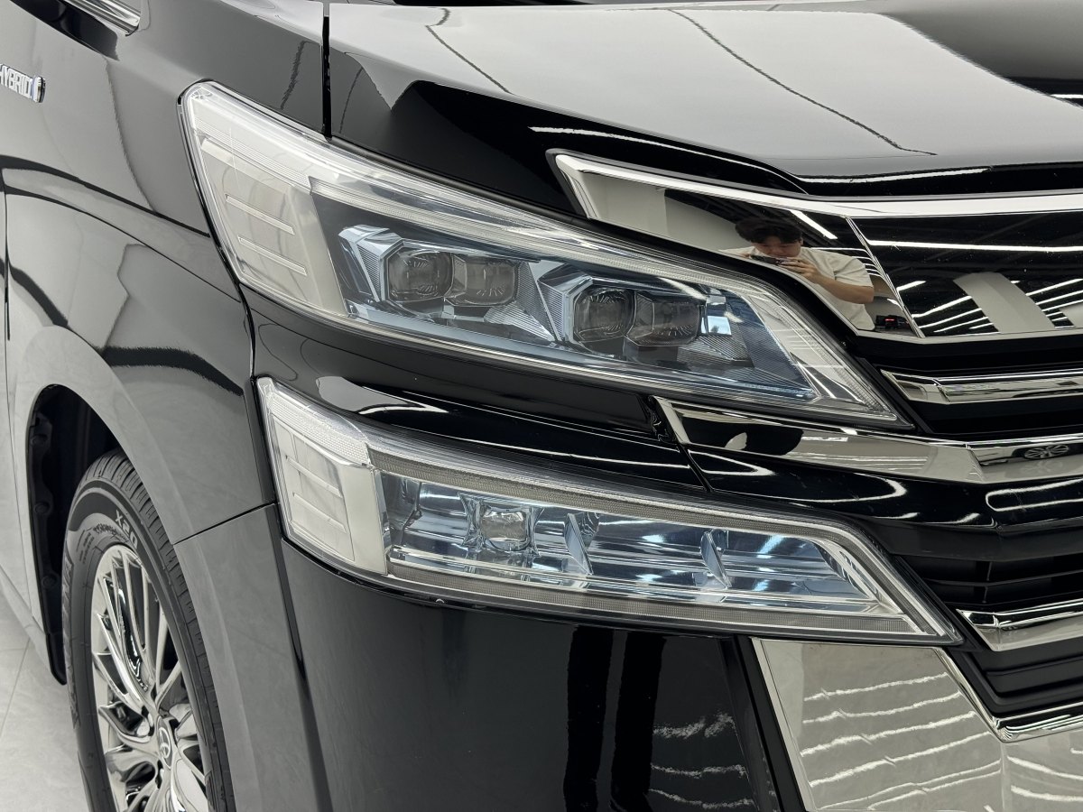 2019年12月豐田 威爾法  2019款  雙擎 2.5L HV豪華版