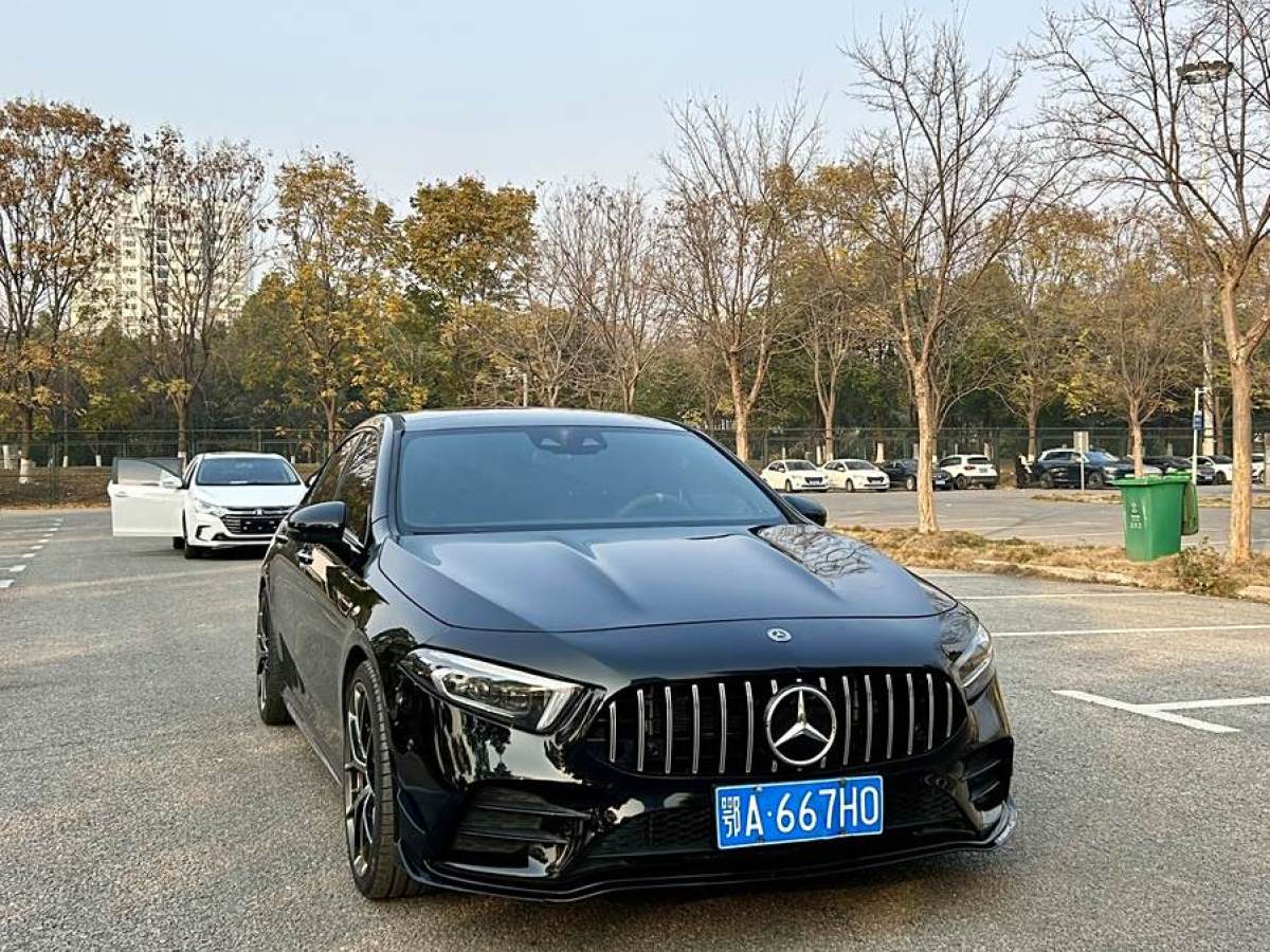 奔馳 奔馳A級AMG  2020款 AMG A 35 4MATIC圖片