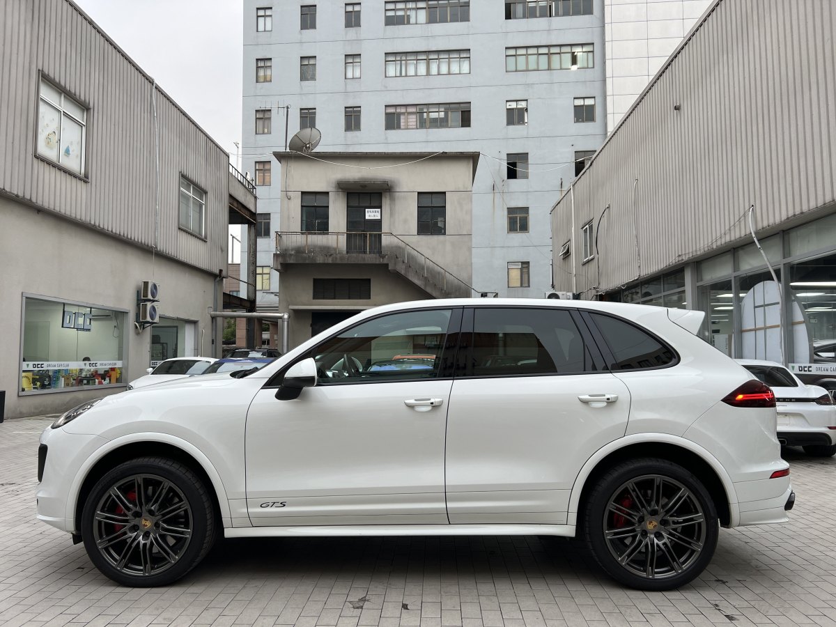 保時(shí)捷 Cayenne  2016款 Cayenne GTS 3.6T圖片