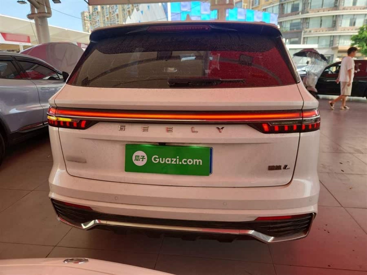 吉利 星越L  2021款 2.0TD DCT EVO兩驅(qū)尊貴型圖片