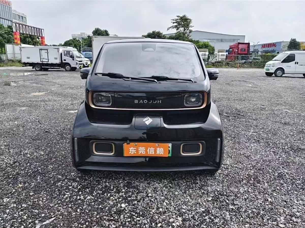 寶駿 寶駿KiWi EV  2021款 藝術(shù)家 三元鋰圖片