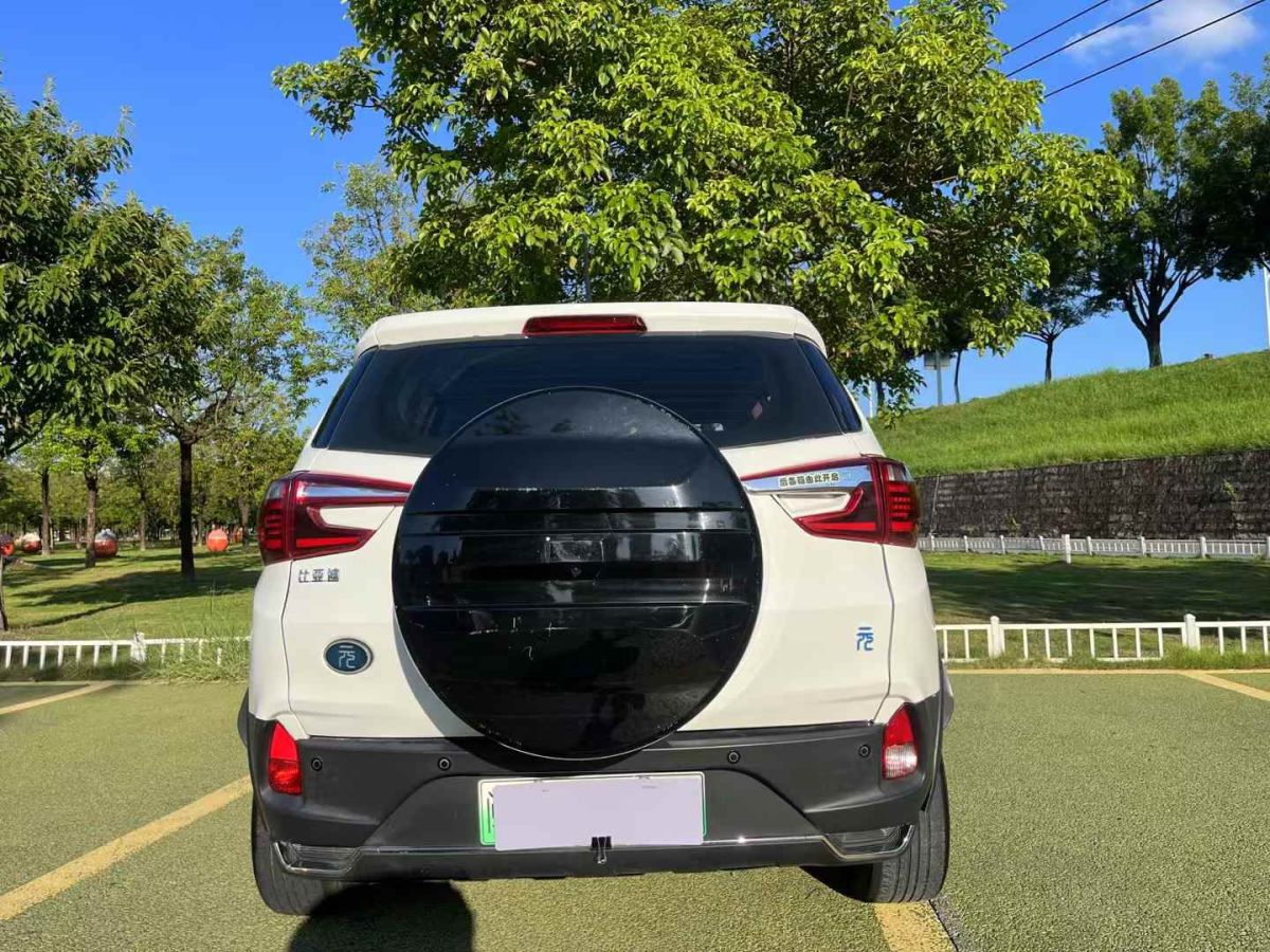 比亞迪 元新能源  2019款 EV360 智聯(lián)悅享型圖片