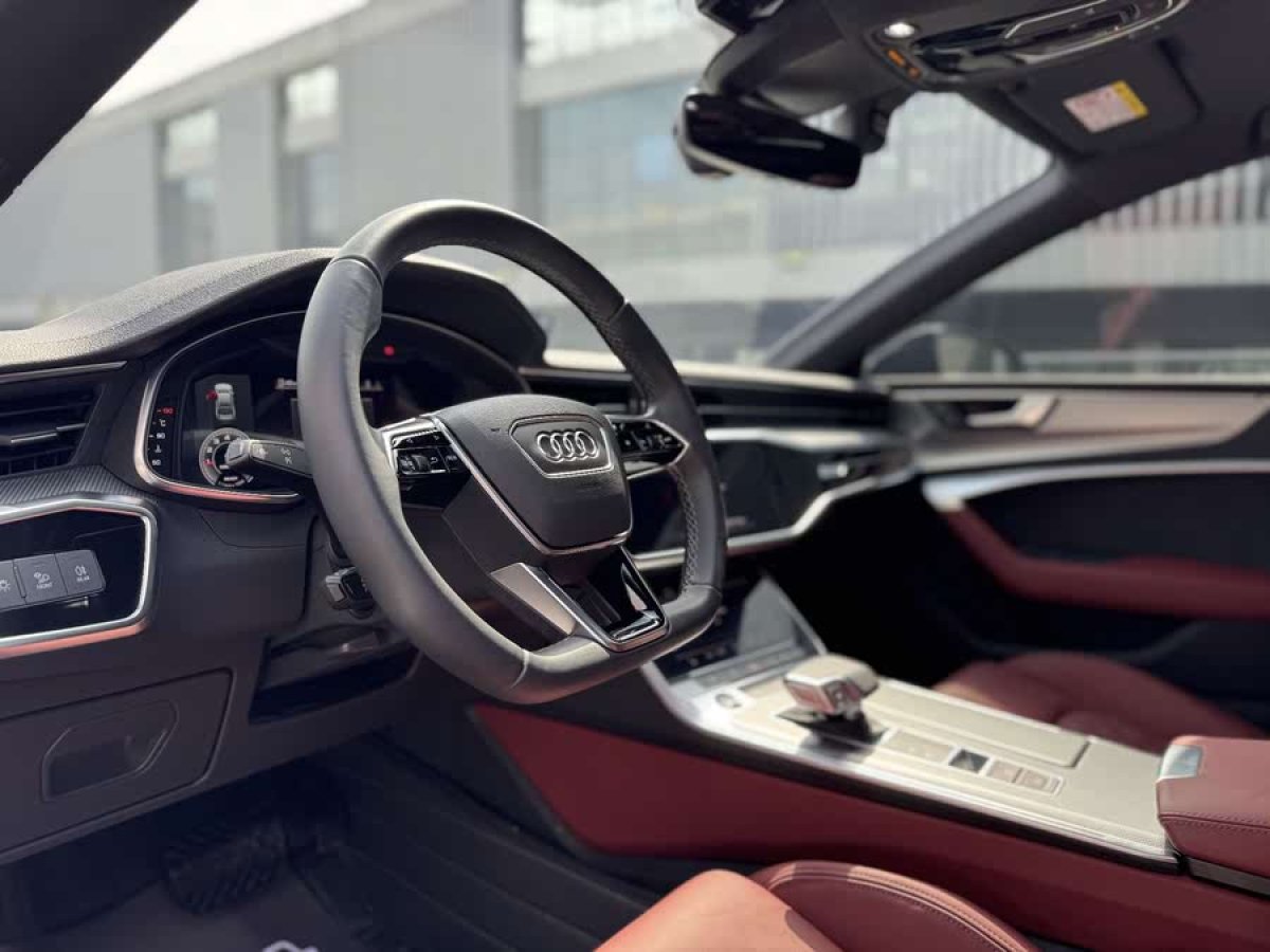 奧迪 奧迪A7L  2024款 45 TFSI quattro S-line 黑武士版圖片