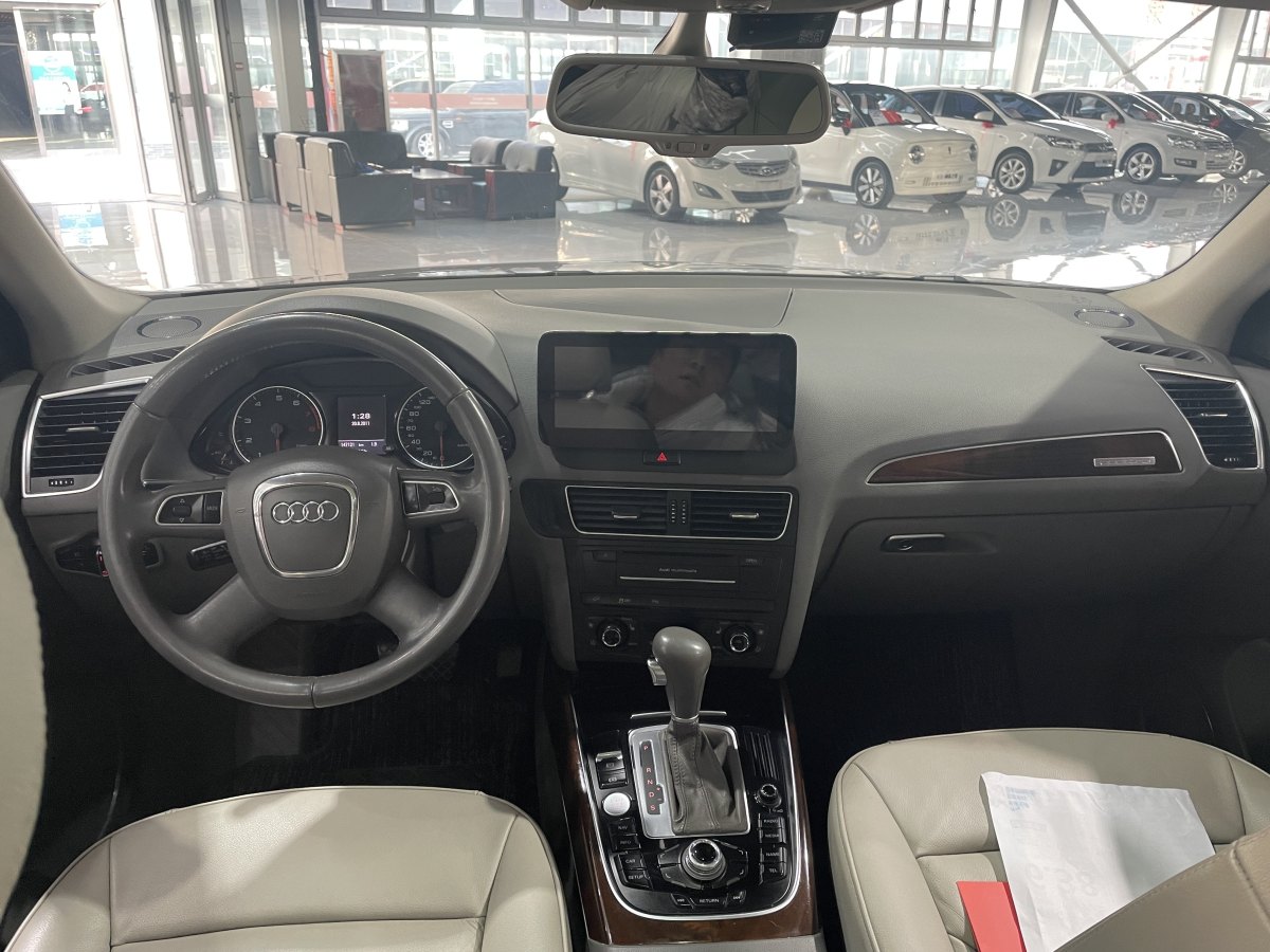 奧迪 奧迪Q5  2012款 2.0TFSI 舒適型圖片