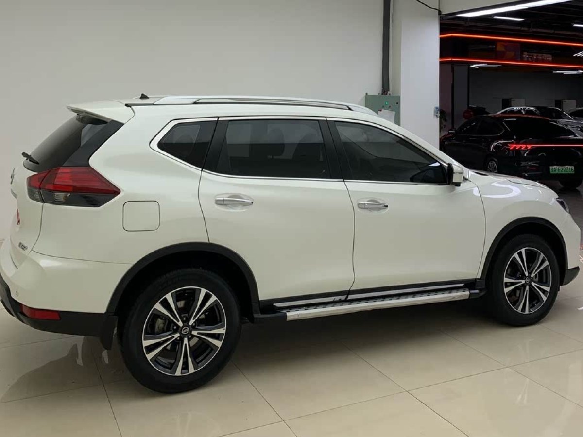 日產(chǎn) 奇駿  2021款 2.5L XL ITS CVT 4WD豪華領(lǐng)航版圖片