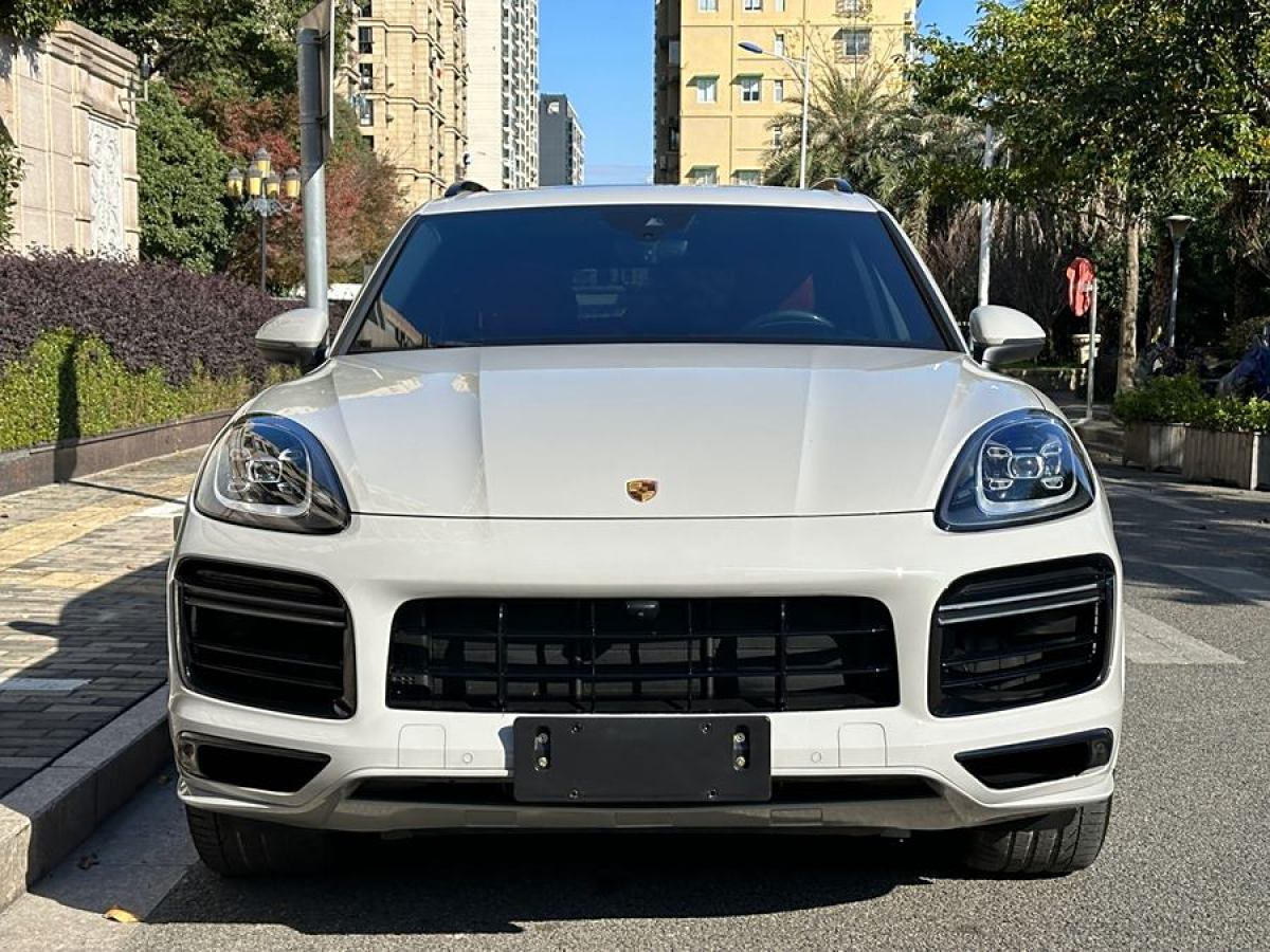 保時(shí)捷 Cayenne  2023款 Cayenne 3.0T 鉑金版圖片