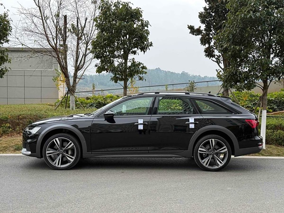 奧迪 奧迪A6  2022款 allroad quattro 探索家 55 TFSI 尊享越野型圖片