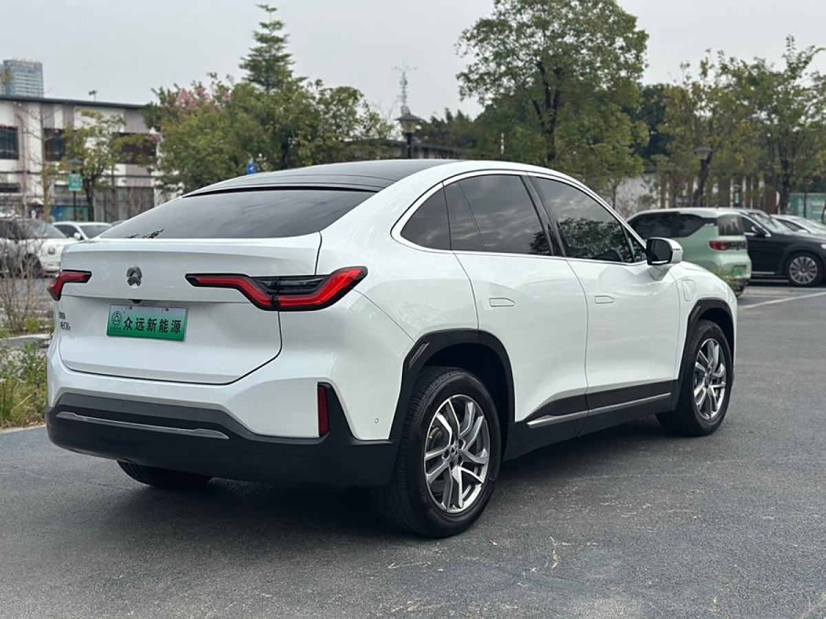 蔚來(lái) 蔚來(lái)EC6  2020款 430KM 運(yùn)動(dòng)版圖片