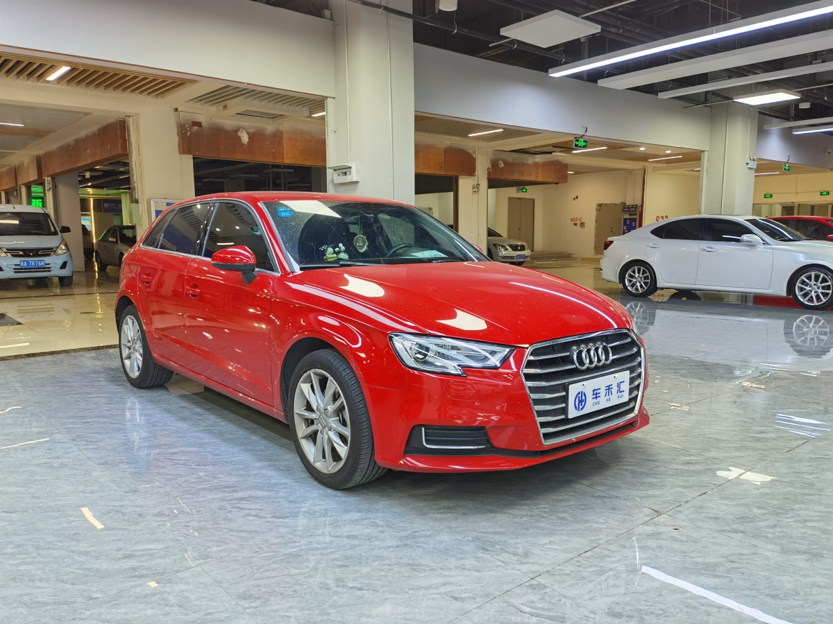 2019年5月奧迪 奧迪A3  2017款 Sportback 35 TFSI 運(yùn)動(dòng)型