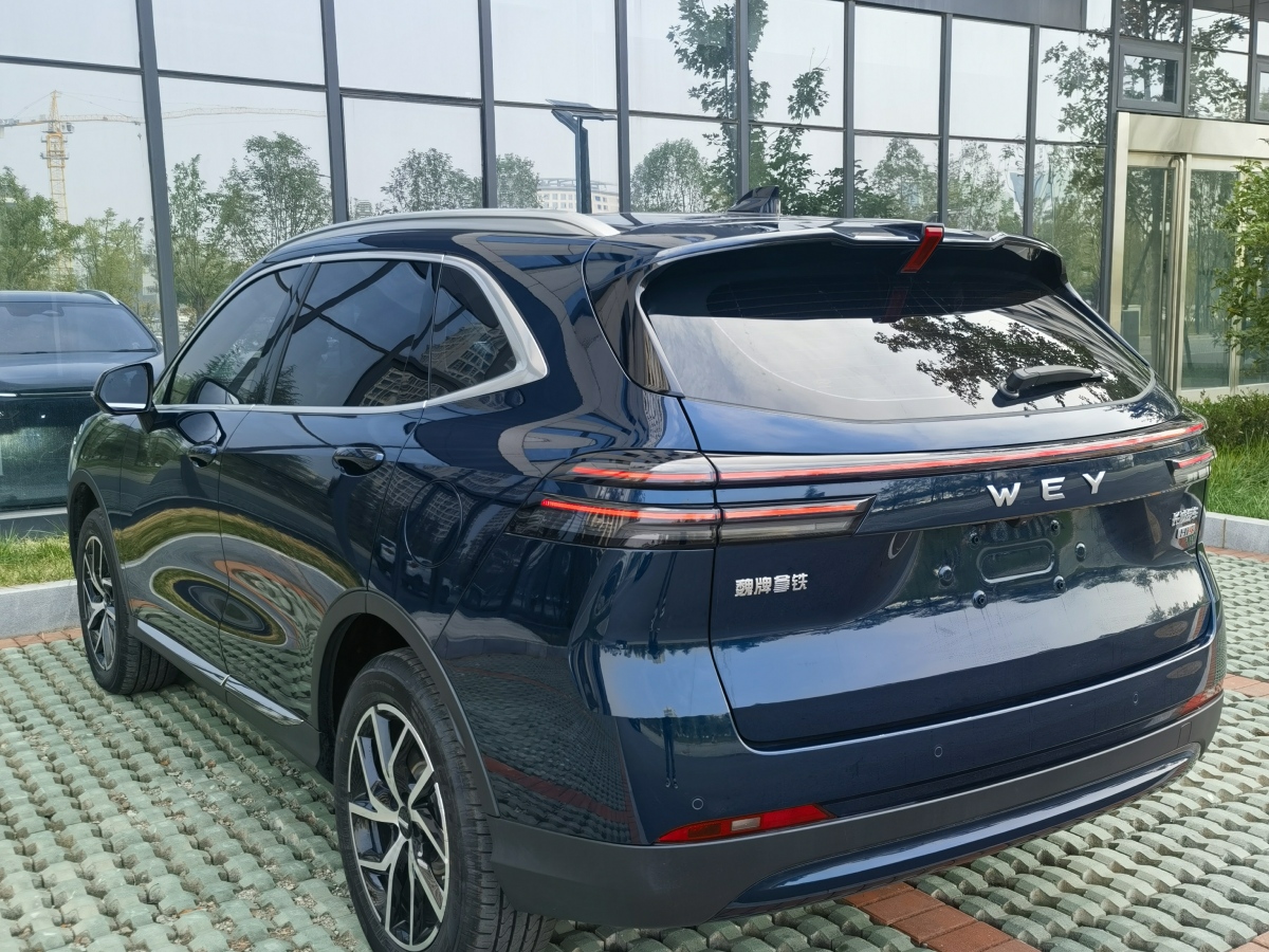 WEY 拿鐵DHT-PHEV  2022款 1.5T 四驅(qū)超大杯圖片