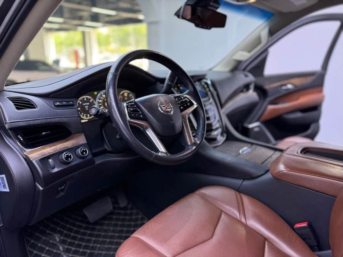 凱迪拉克 凱雷德ESCALADE  2017款 6.2L ESV鉑金版加長型圖片