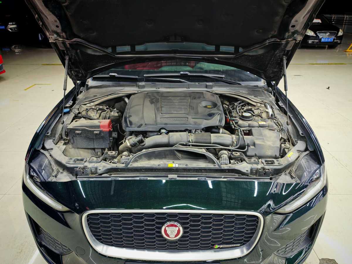 捷豹 XEL  2023款 2.0T 250PS R-DYNAMIC S進(jìn)取運(yùn)動(dòng)版圖片