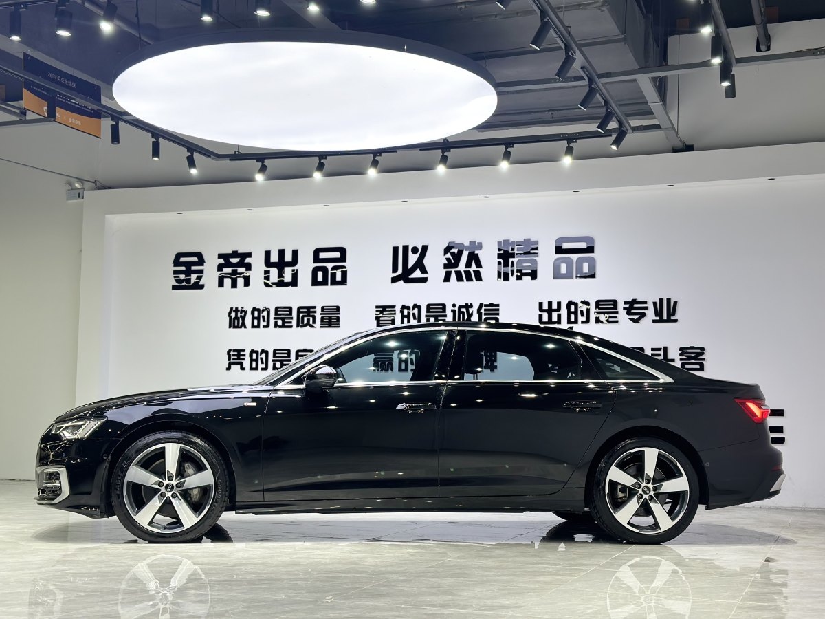 奧迪 奧迪A6L  2023款 改款 45 TFSI quattro 臻選動(dòng)感型圖片