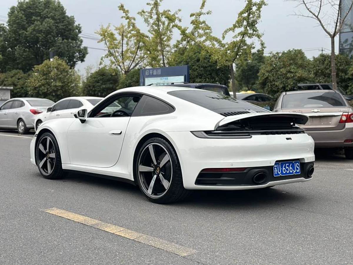 2024年4月保時(shí)捷 911  2023款 Carrera 3.0T