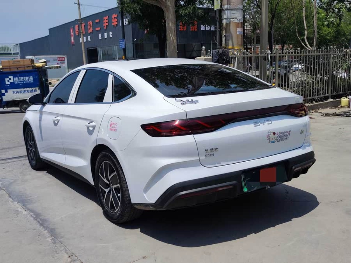 比亞迪 秦L  2024款 DM-i 120KM領(lǐng)先型圖片