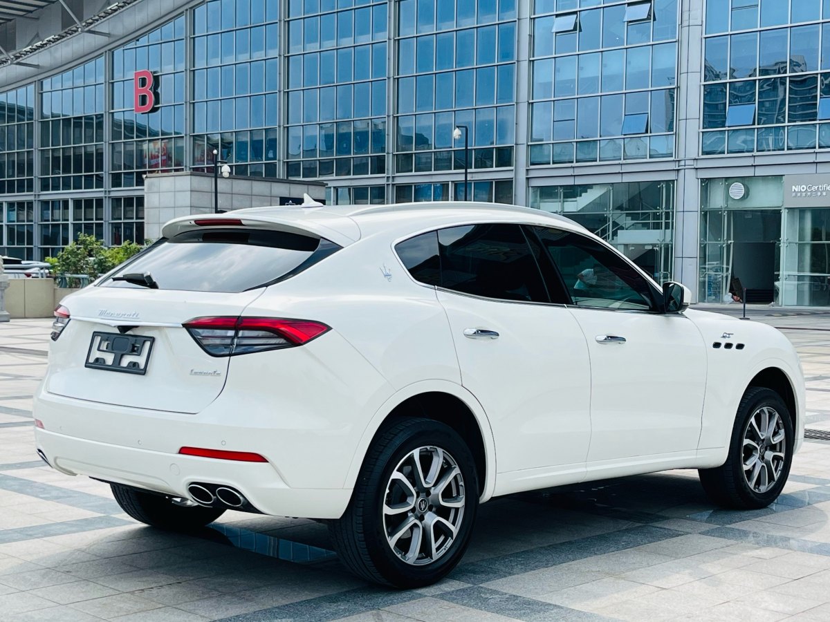 瑪莎拉蒂 Levante  2022款 2.0T GT鋒芒版圖片