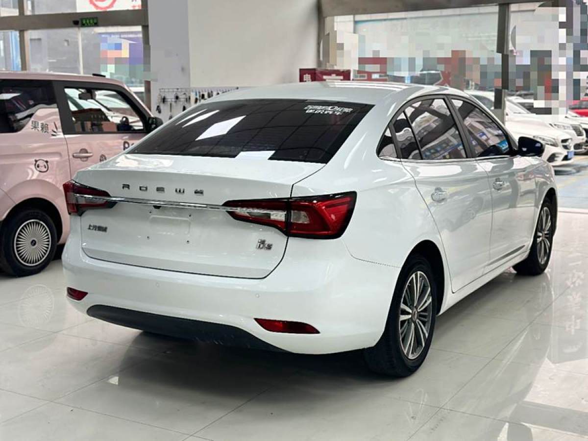 2019年4月榮威 i5  2019款  1.5L 自動4G互聯(lián)領(lǐng)豪旗艦版