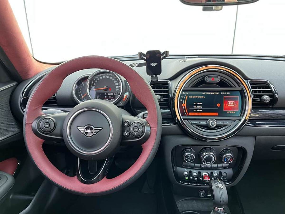 MINI CLUBMAN  2019款 1.5T ONE 美學(xué)版圖片