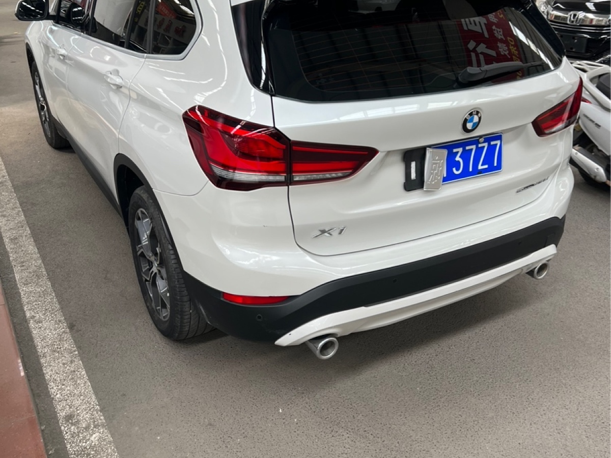 寶馬 寶馬X1  2020款 sDrive25Li 領(lǐng)先型圖片