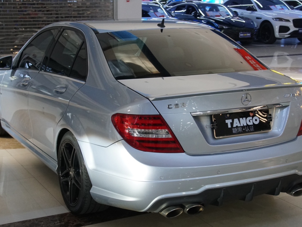 奔馳 奔馳C級AMG  2012款 AMG C 63 動感型圖片