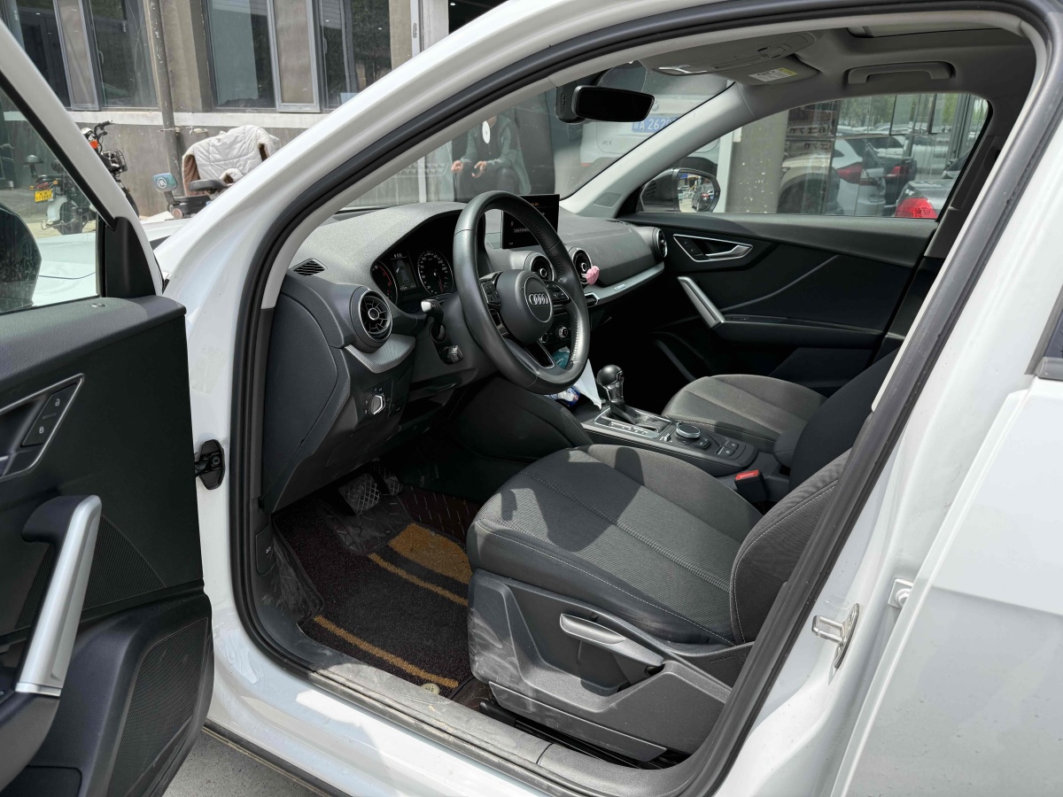 奧迪 奧迪Q2L  2024款 改款 35TFSI 進取動感型圖片