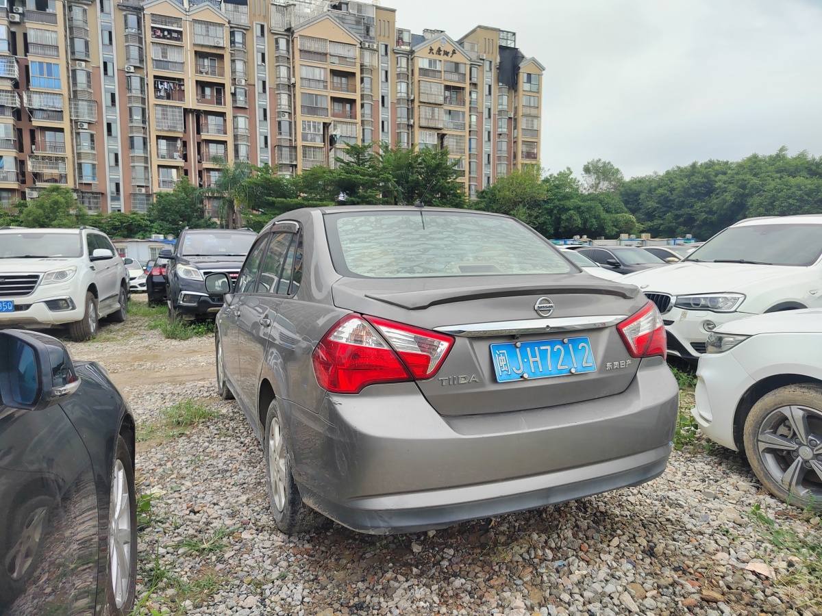 啟辰 D50  2014款 1.6L 手動(dòng)精彩版圖片