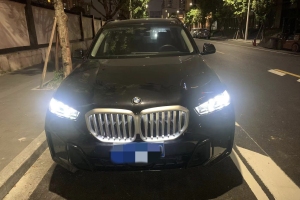 宝马X5 宝马 xDrive 30Li 尊享型M运动套装