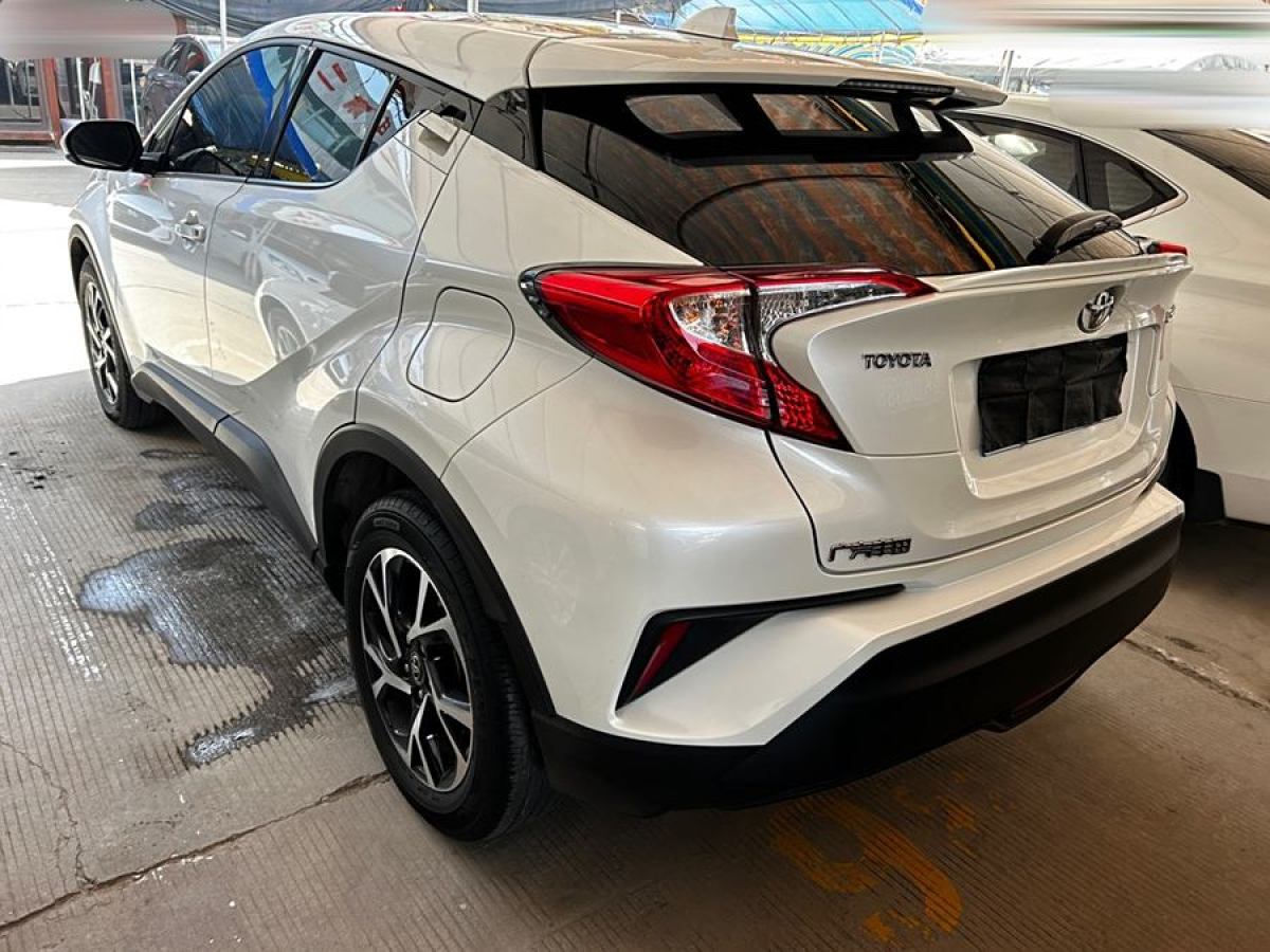 豐田 C-HR  2020款 2.0L 領先版圖片