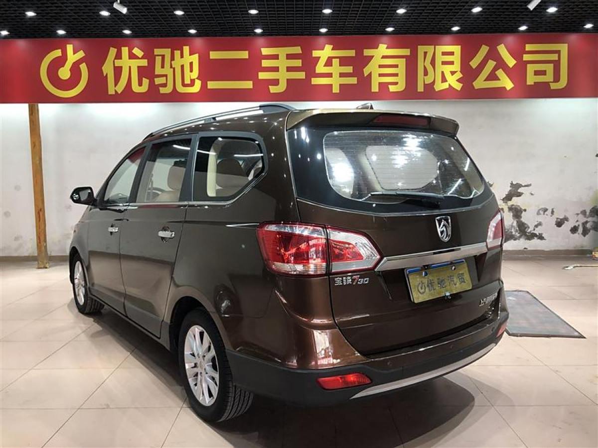 寶駿 730  2014款 1.5L 手動(dòng)舒適型 7座圖片