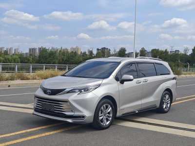 2022年6月 丰田 赛那SIENNA 2.5L混动 铂金版图片