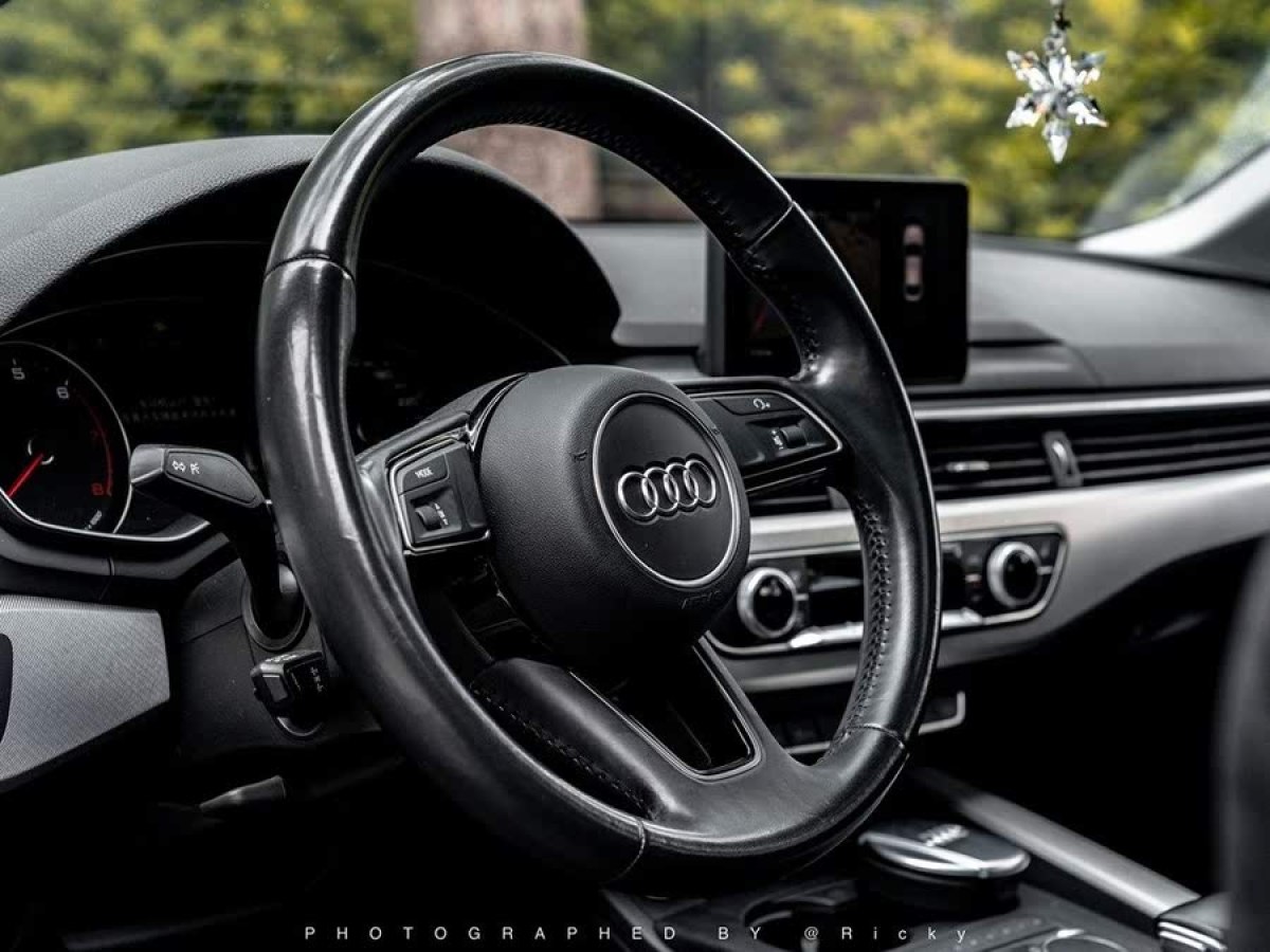 奧迪 奧迪A5  2019款 Sportback 40 TFSI 時(shí)尚型圖片