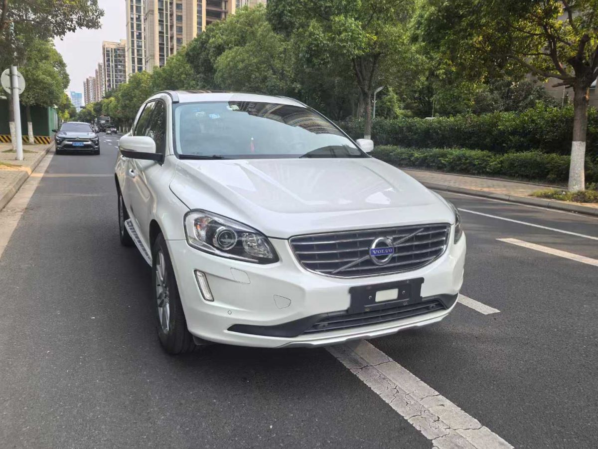 沃爾沃 XC60  2017款 2.0T T5 AWD 個性運動版圖片