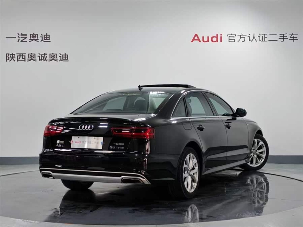 奧迪 奧迪Q3  2018款 30周年年型 35 TFSI 時尚型圖片