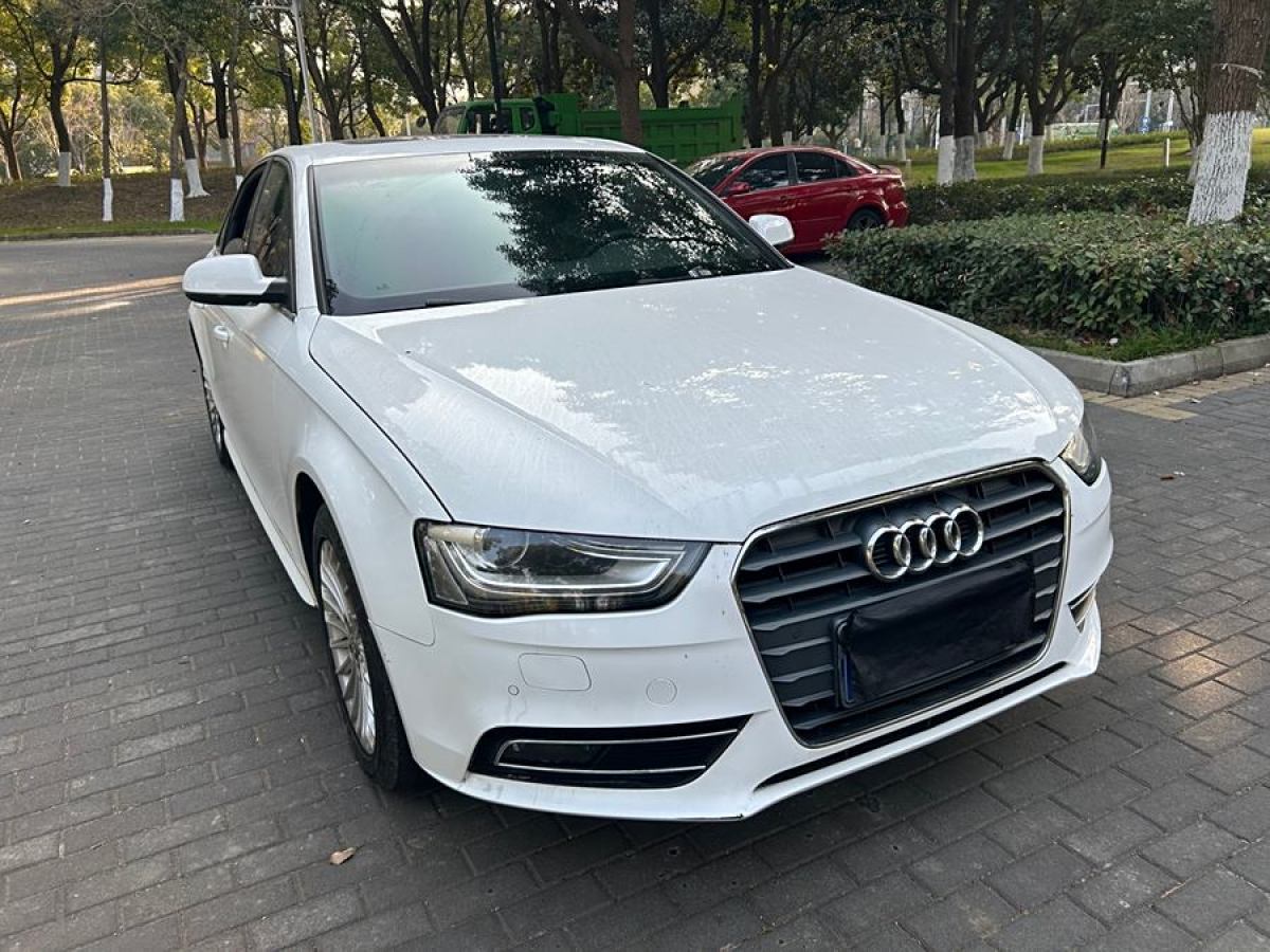 奧迪 奧迪A4L  2015款 35 TFSI 自動舒適型圖片