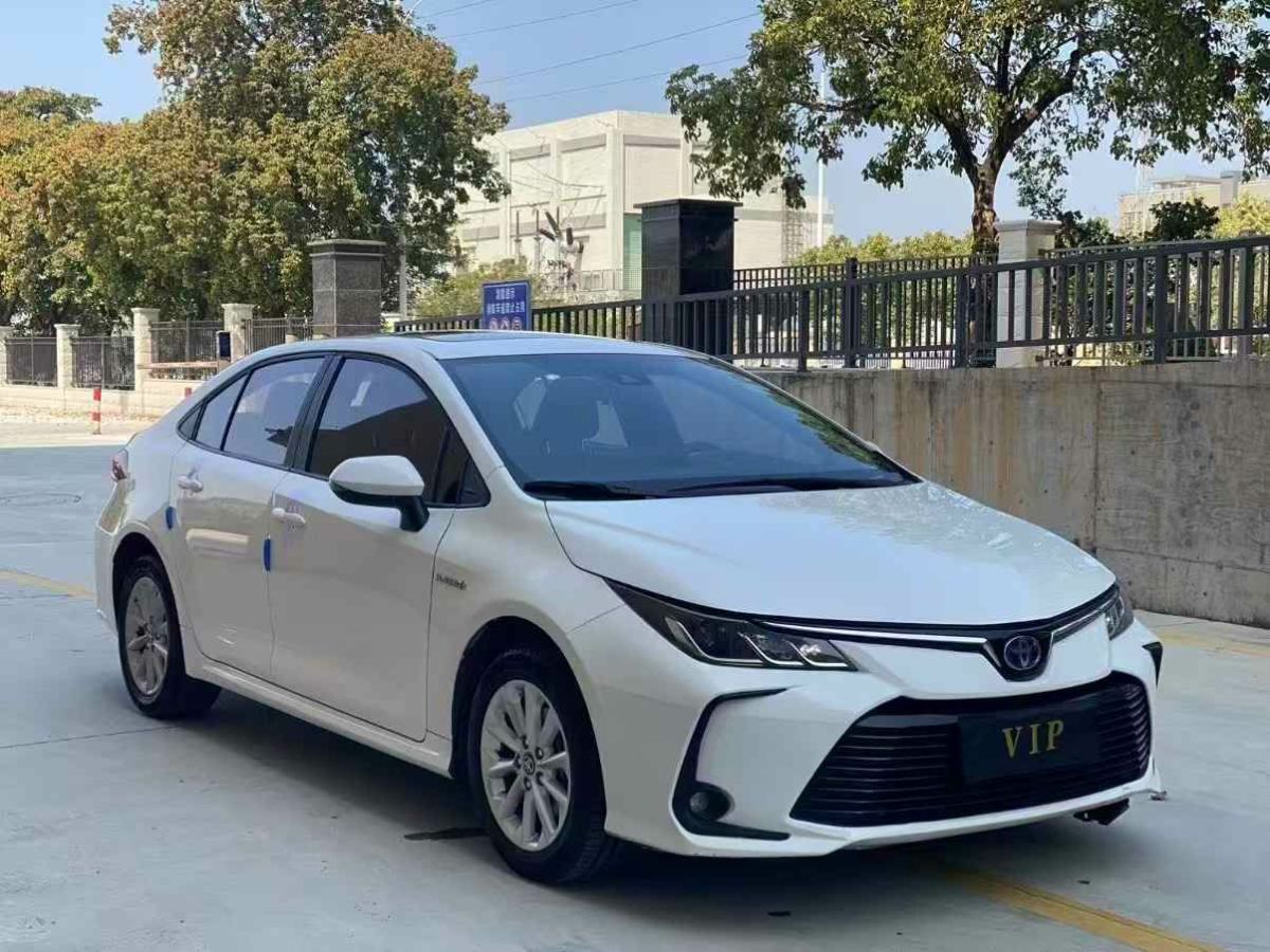 豐田 卡羅拉銳放  2022款 2.0L 先鋒版圖片