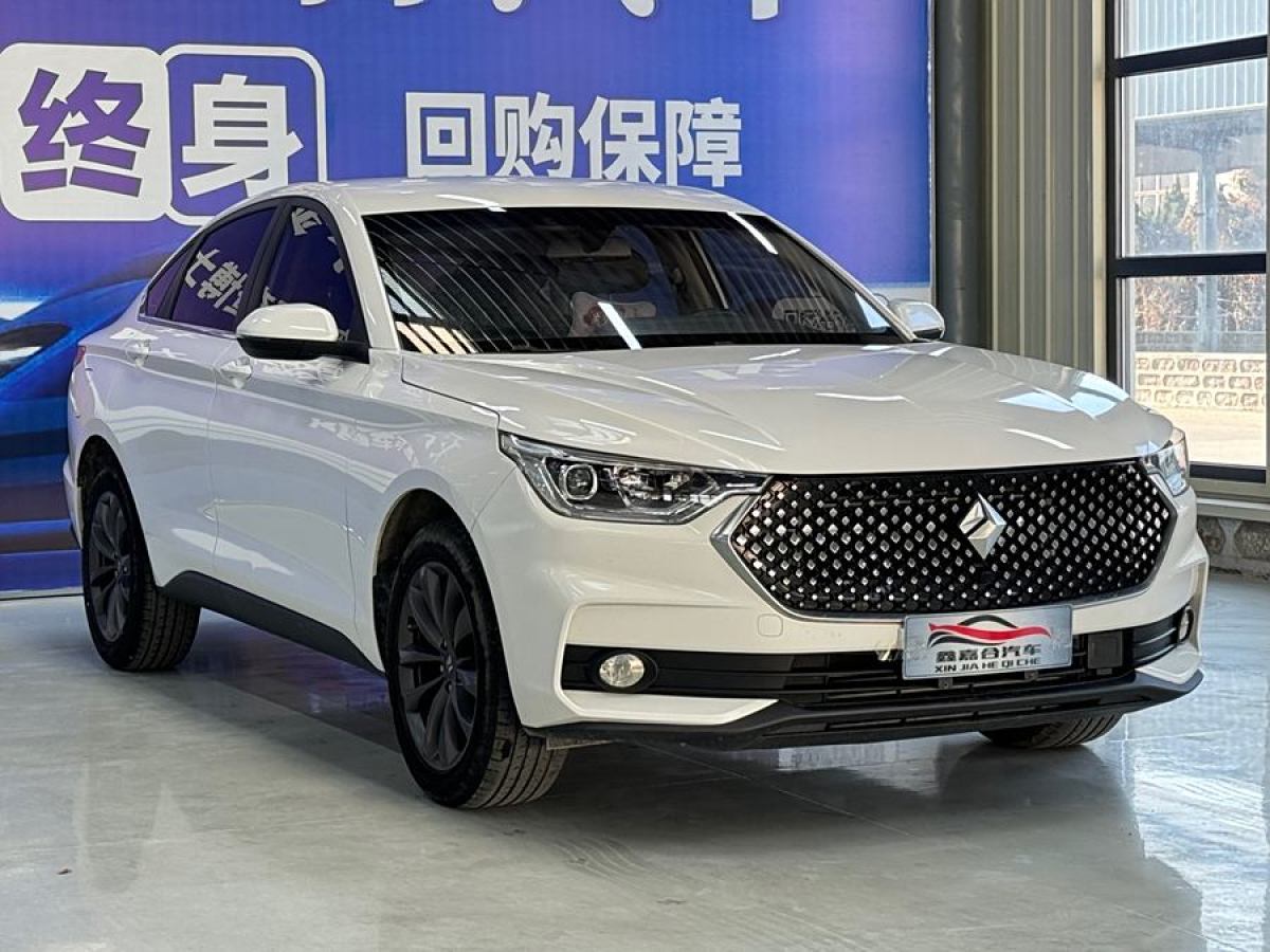 寶駿 RC-6  2019款 1.5T CVT 24小時在線豪華型圖片