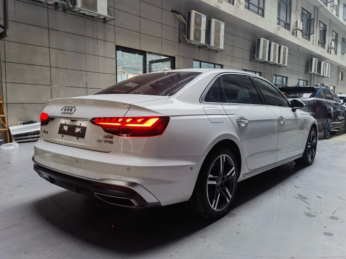 奧迪 奧迪A4L  2020款 40 TFSI 時(shí)尚動感型圖片