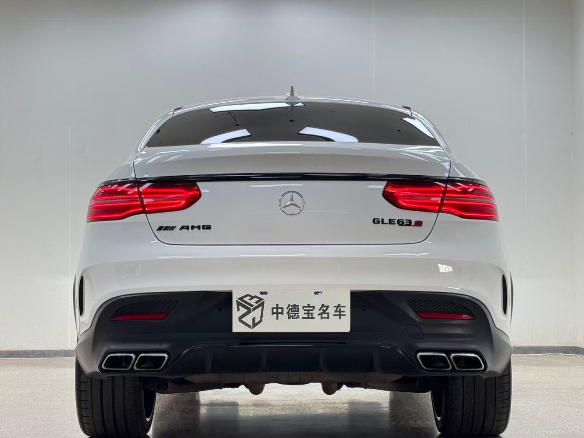 奔馳 奔馳GLE轎跑 AMG  2015款 AMG GLE 63 4MATIC 轎跑SUV圖片