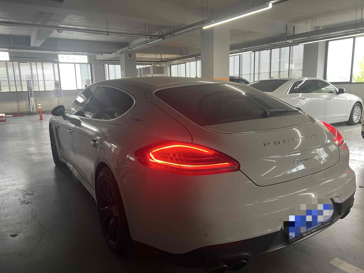 保時(shí)捷 Panamera  2014款 Panamera 3.0T圖片