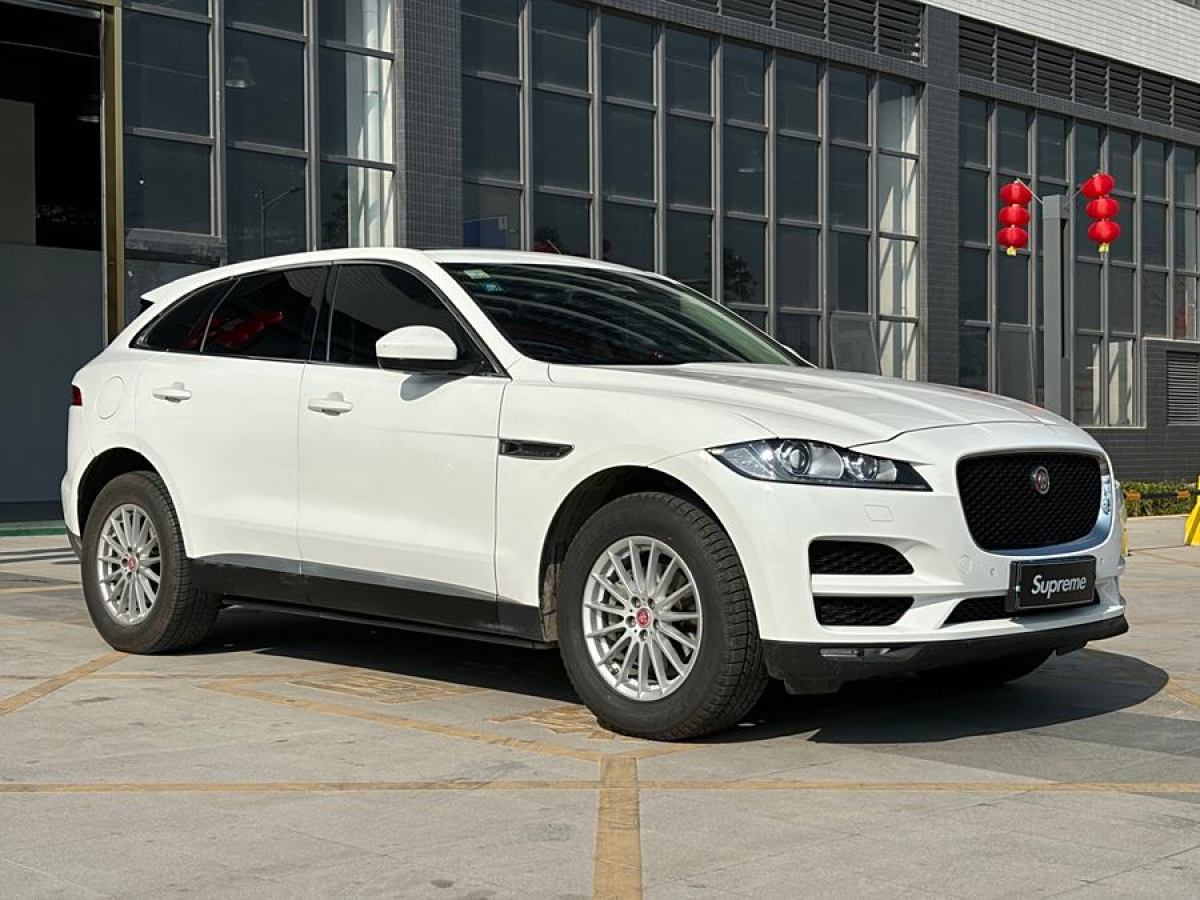 捷豹 F-PACE  2018款 2.0T 兩驅(qū)都市尊享版圖片