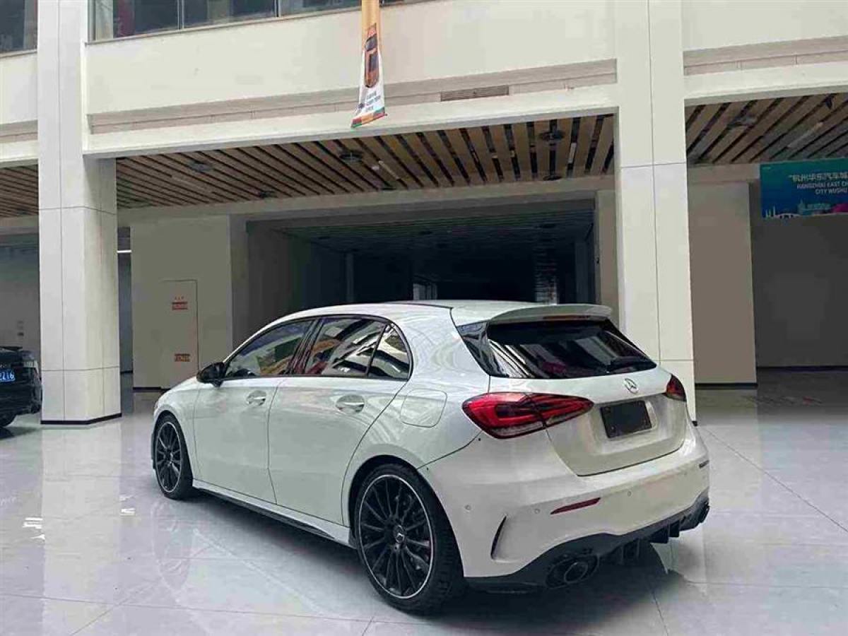 奔馳 奔馳A級AMG  2020款 AMG A 35 4MATIC圖片