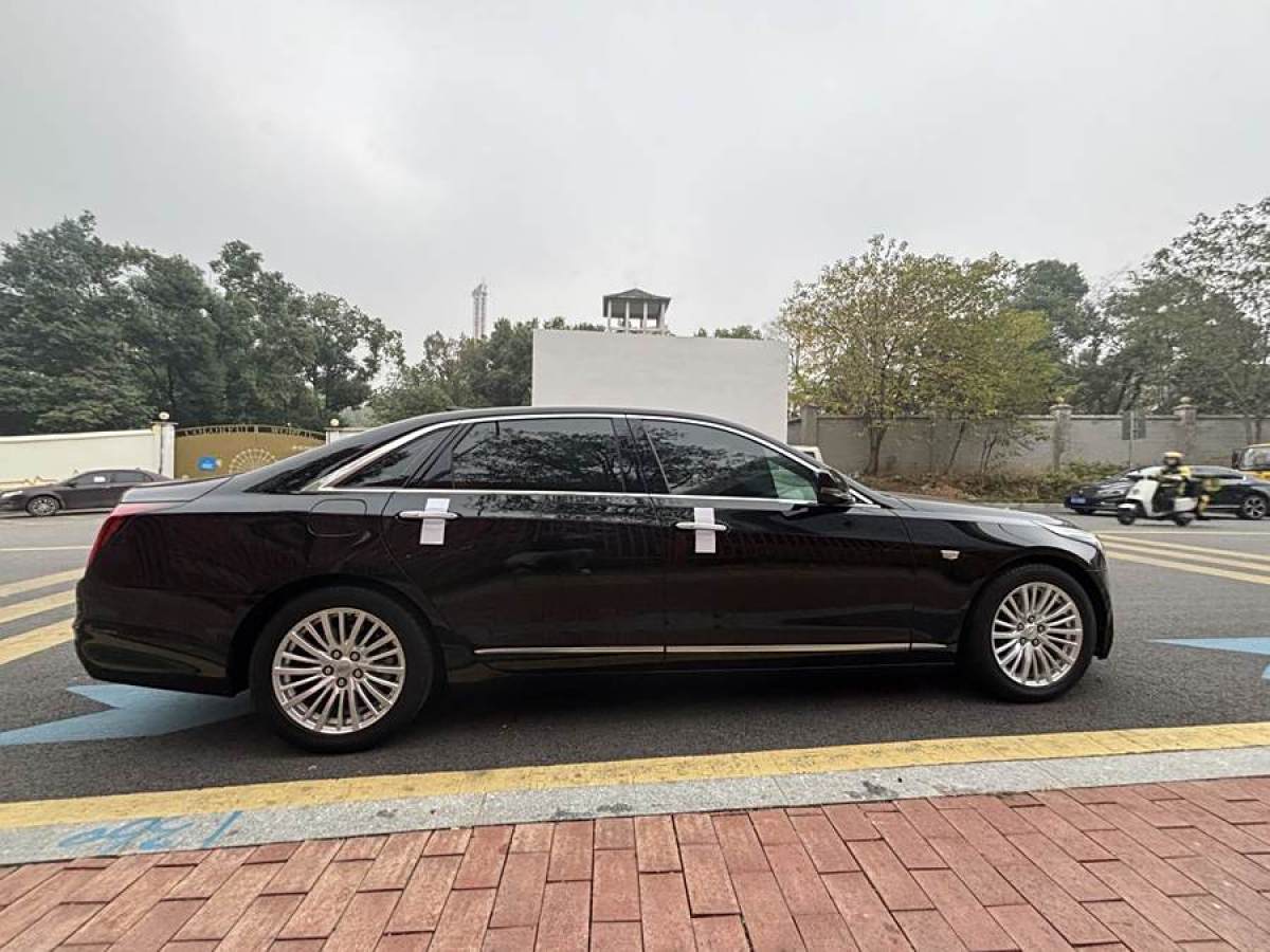 凱迪拉克 CT6  2019款 28T 豪華型圖片