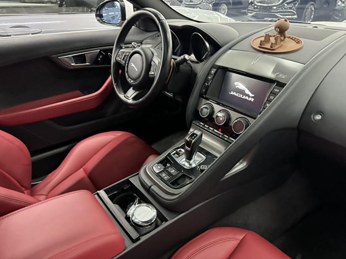 捷豹 F-TYPE  2016款 3.0T S 硬頂版圖片