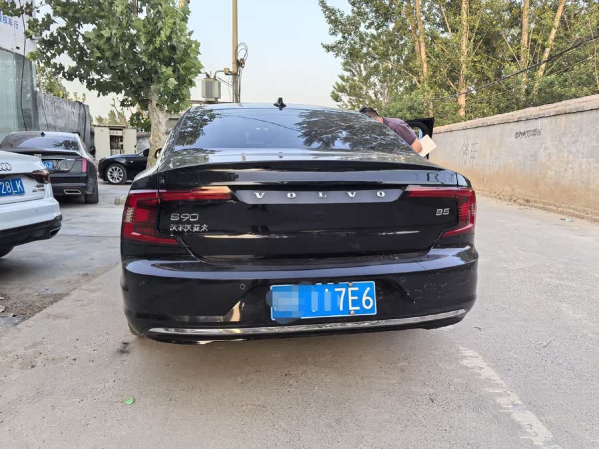 沃爾沃 S90  2024款 B5 智雅豪華版圖片