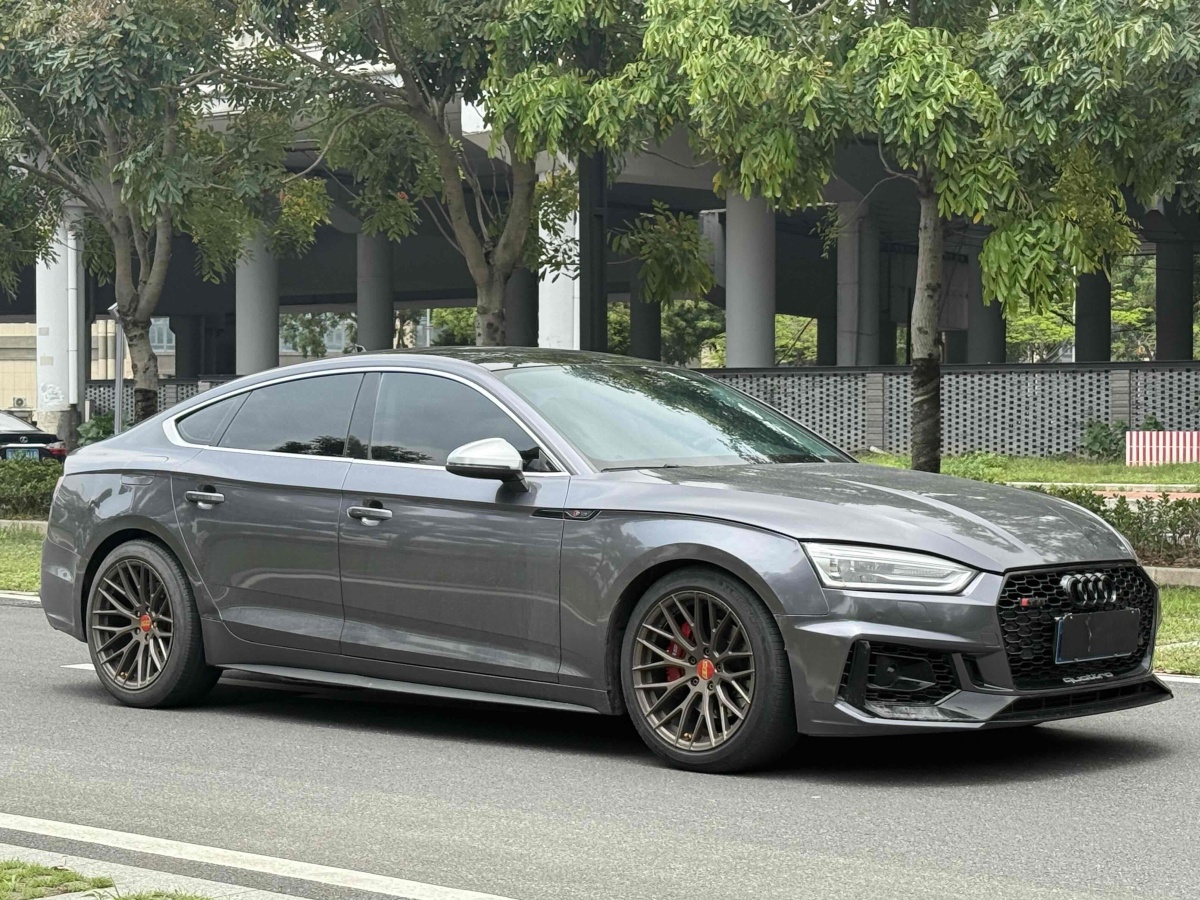奧迪 奧迪A5  2017款 Sportback 40 TFSI 時(shí)尚型圖片