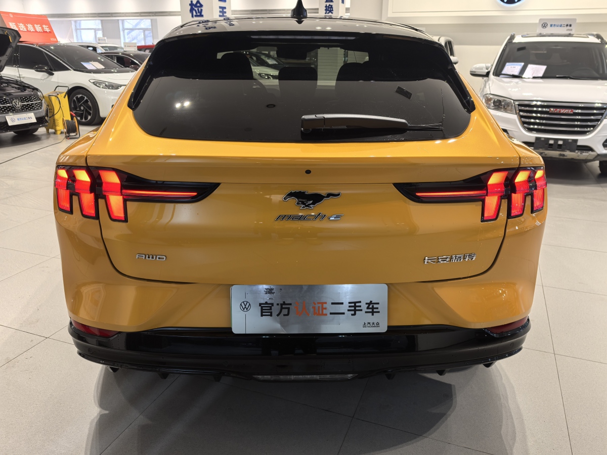 福特 Mustang Mach-E  2024款 GT風(fēng)暴版圖片