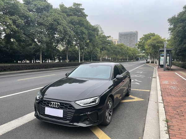 奥迪 奥迪A4L  2020款 35 TFSI 时尚动感型