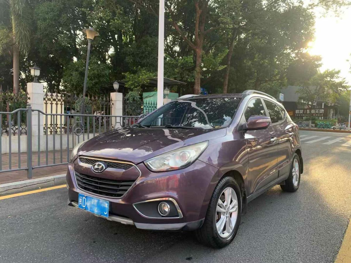 現(xiàn)代 ix35  2013款 2.0 GL 兩驅(qū)舒適型圖片