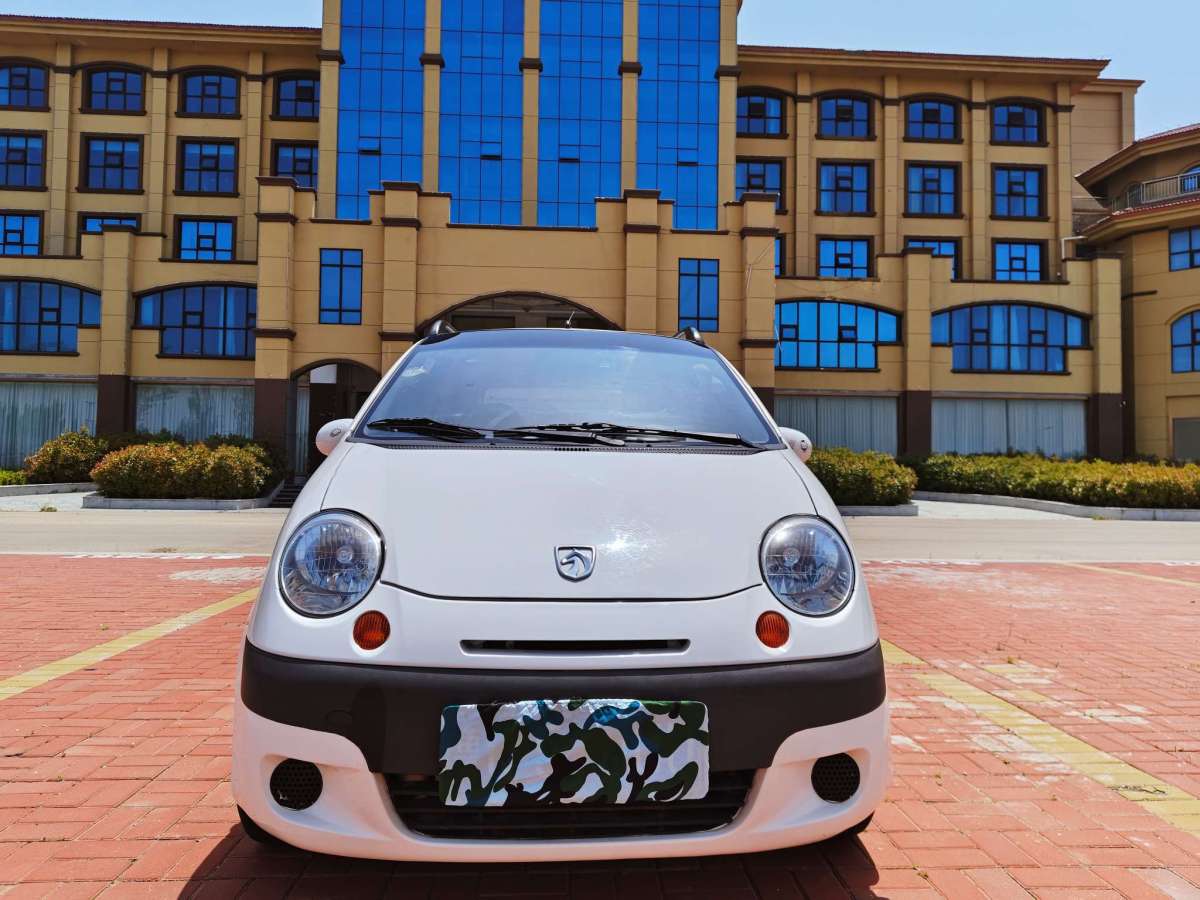 寶駿 樂馳  2012款 1.0L 手動P-TEC時尚型圖片